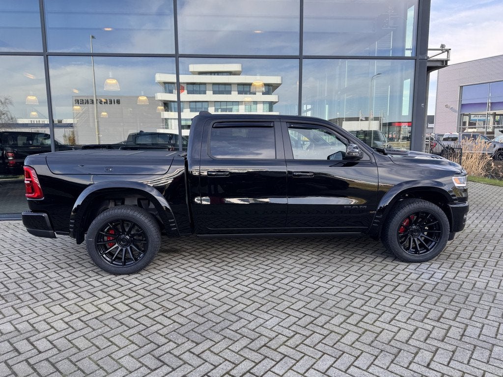 Dodge Ram 1500 Limited XXL | Pano | H&K | 22" | Flares | Pas, Automaat, 3500 kg, Zwart, Zwart
