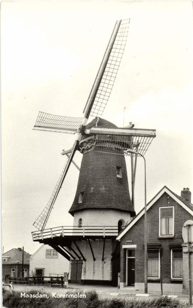 Maasdam, Korenmolen - 1977 gelopen, Verzamelen, Ophalen of Verzenden, 1960 tot 1980, Gelopen, Zuid-Holland
