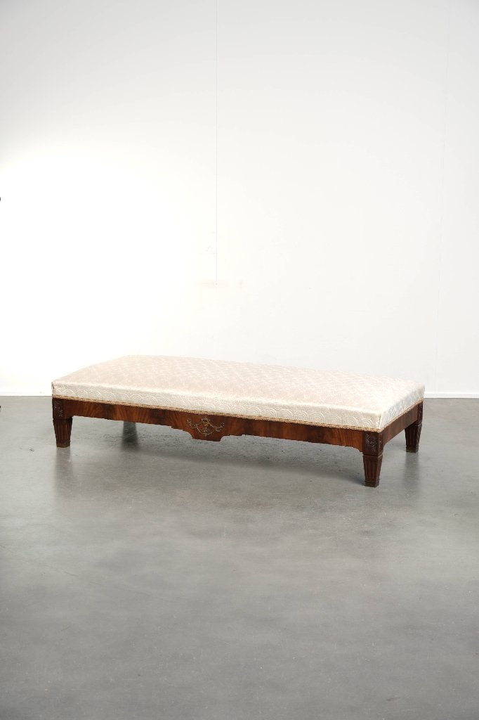 Antieke Franse bank/raambank uit de 19e eeuw in Empire stijl, Antiek en Kunst, Antiek | Meubels | Stoelen en Banken, Ophalen