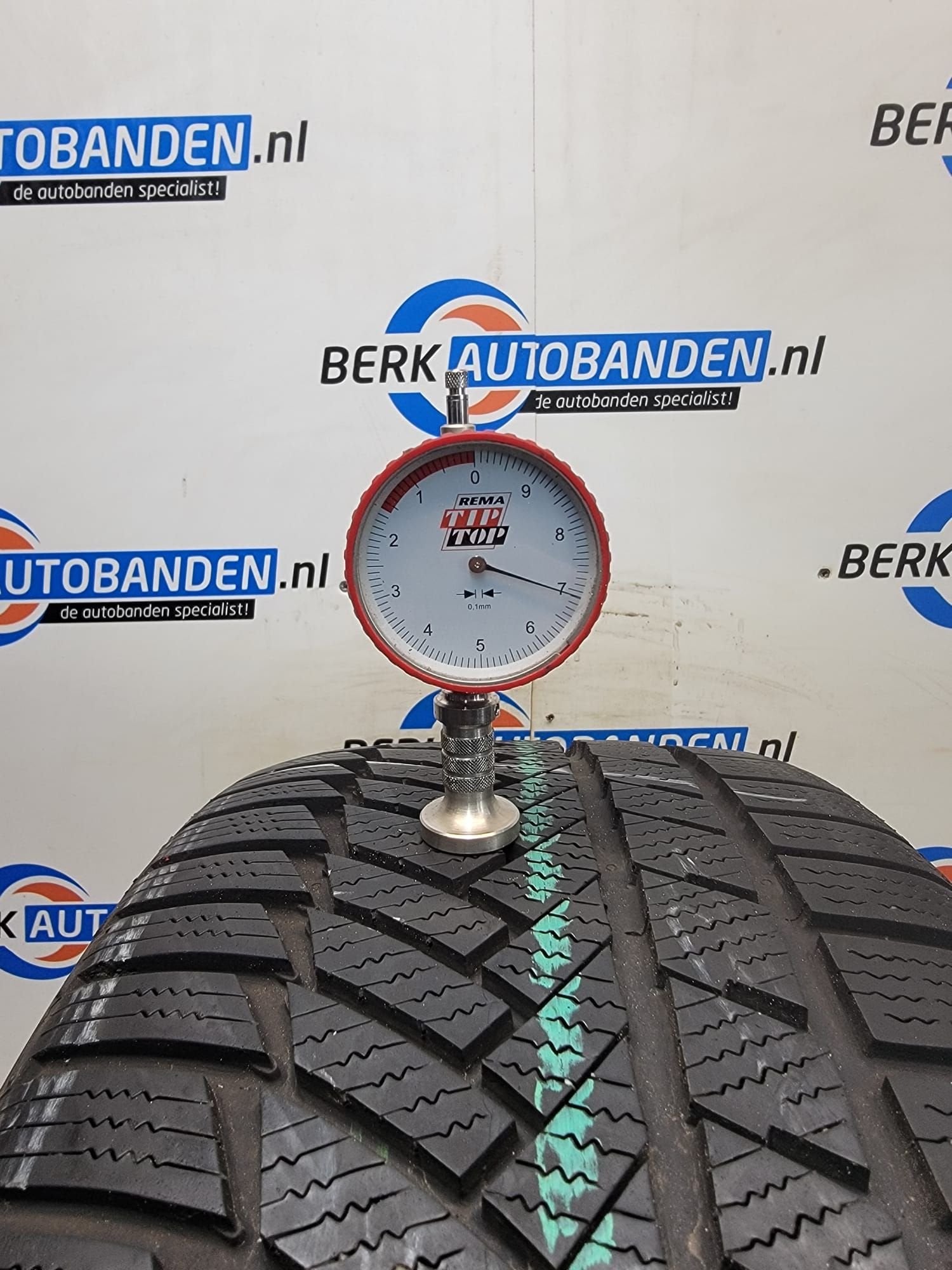 2x Continental WinterContact TS850P 235/35 R19 91W XL 235/35, 19 inch, Gebruikt, -, -