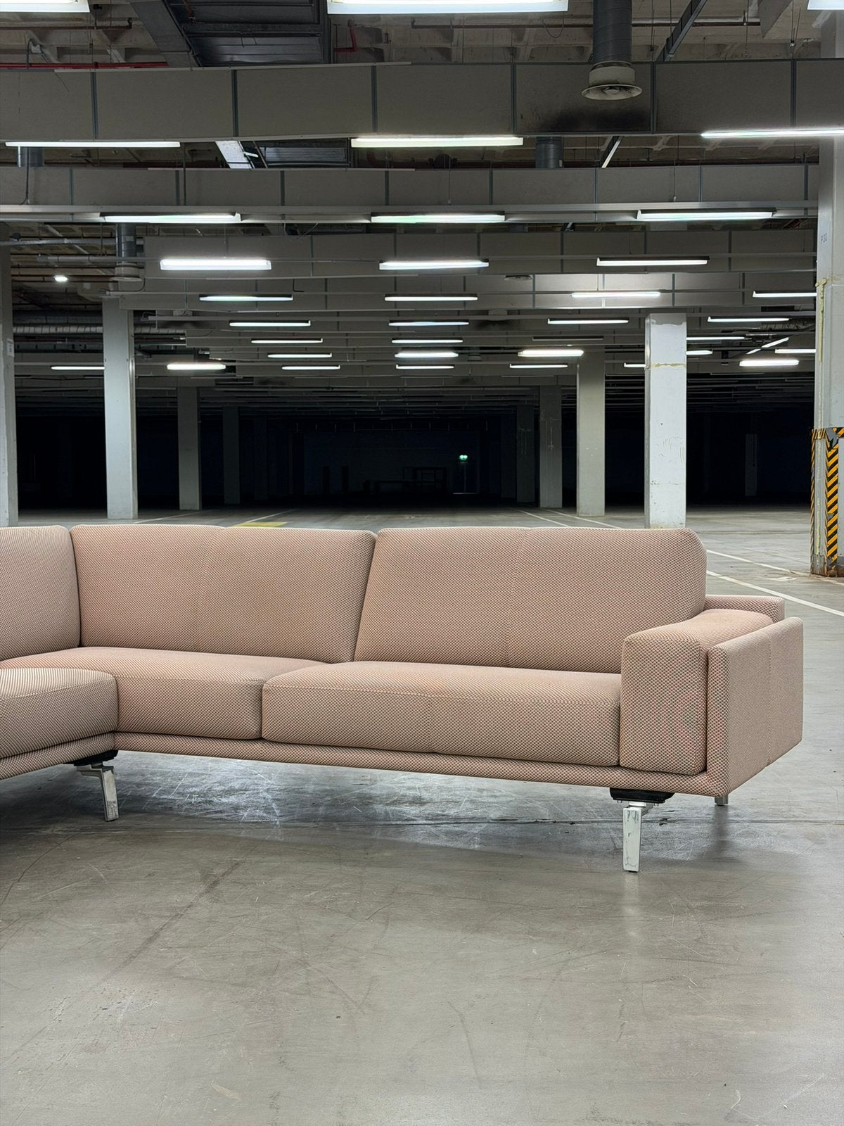 Leolux Bellice Hoekbank | Gemêleerd | NIEUWSTAAT + Garantie, 250 tot 300 cm, Overige materialen, Hoekbank, Ophalen of Verzenden