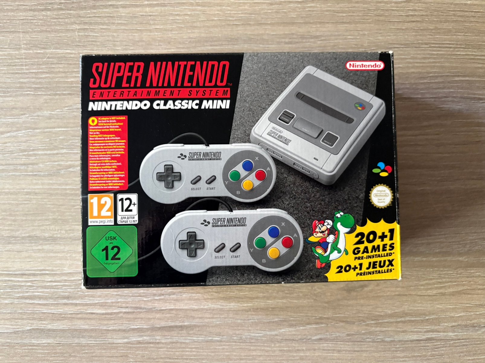 Super Nintendo Mini compleet met 2 controllers met HDMI, Spelcomputers en Games, Ophalen of Verzenden, Zo goed als nieuw, Met 2 controllers