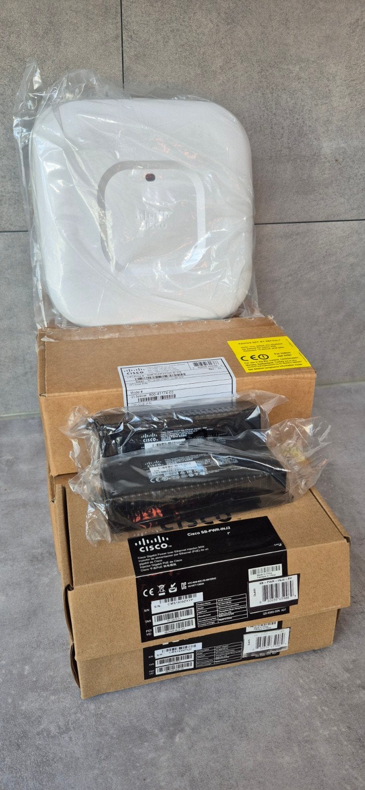 2 stk Cisco AIR-CAP2702I-E-K9 Access Point met PoE Injectors, Ophalen of Verzenden, Nieuw, Cisco