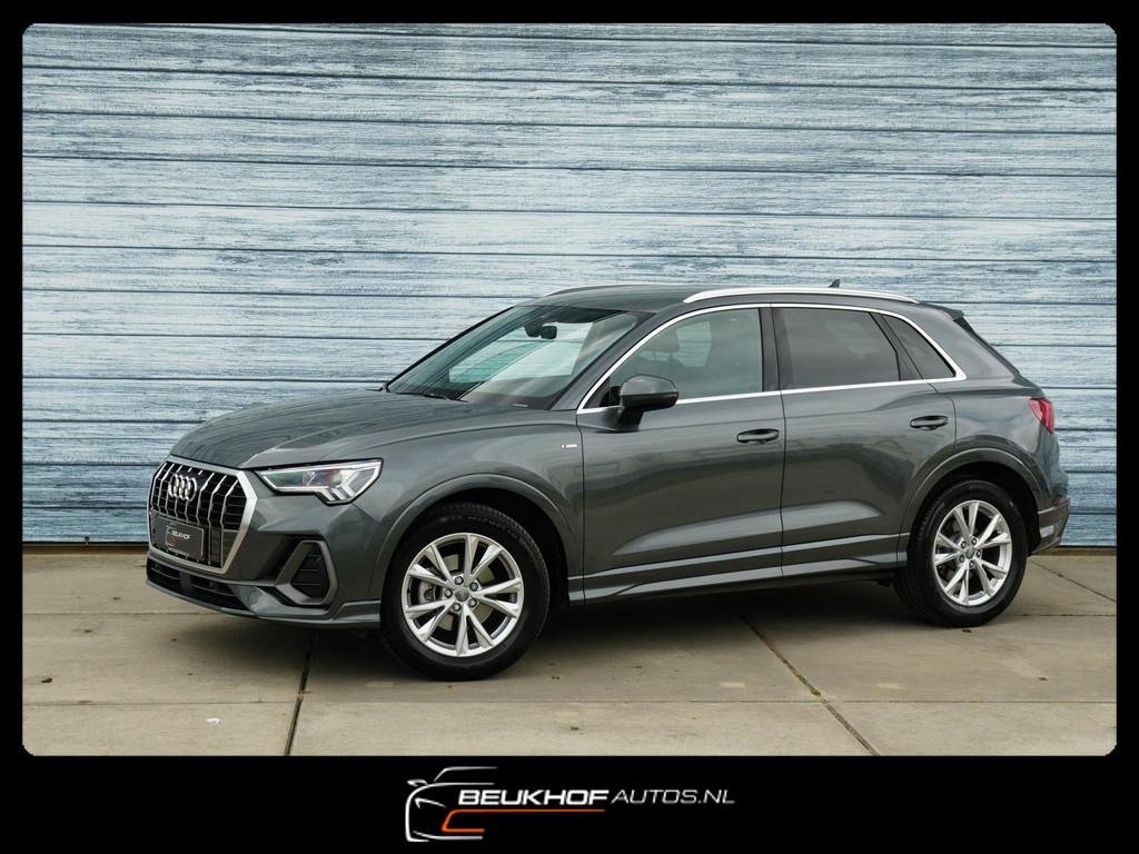 Audi Q3 35 TFSI S-Line Sport Trekhaak Carplay Leer Xenon Pdc, 4 cilinders, 150 pk, Leder, Bedrijf