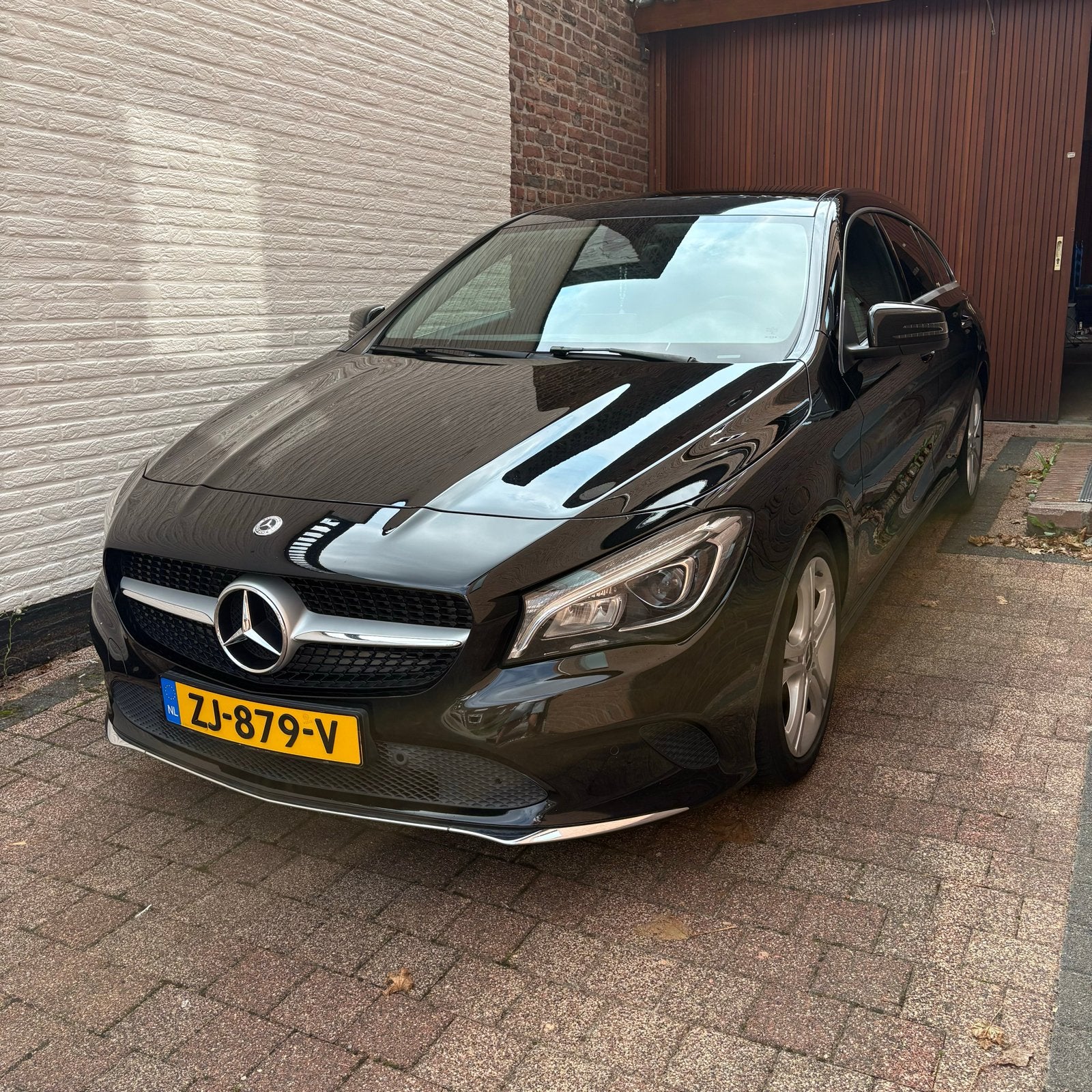 Mercedes-Benz CLA 2017 Zwart, Auto's, CLA, 730 kg, 4 cilinders, 1595 cc