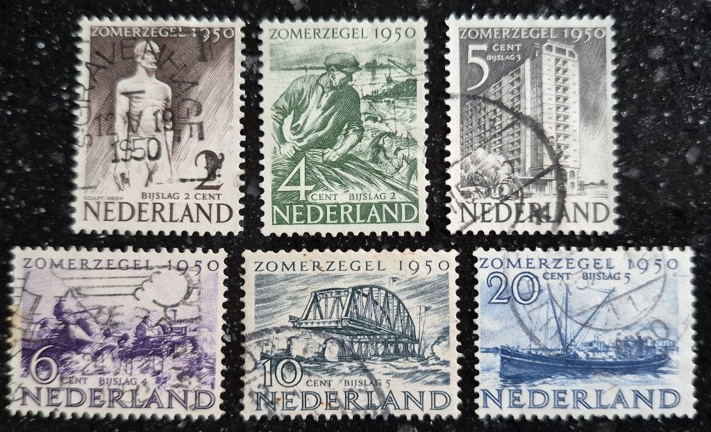 POSTZEGELS KERKEN IN OORLOGSTIJD  1951 GESTEMPELD, Verzenden, Na 1940, Gestempeld