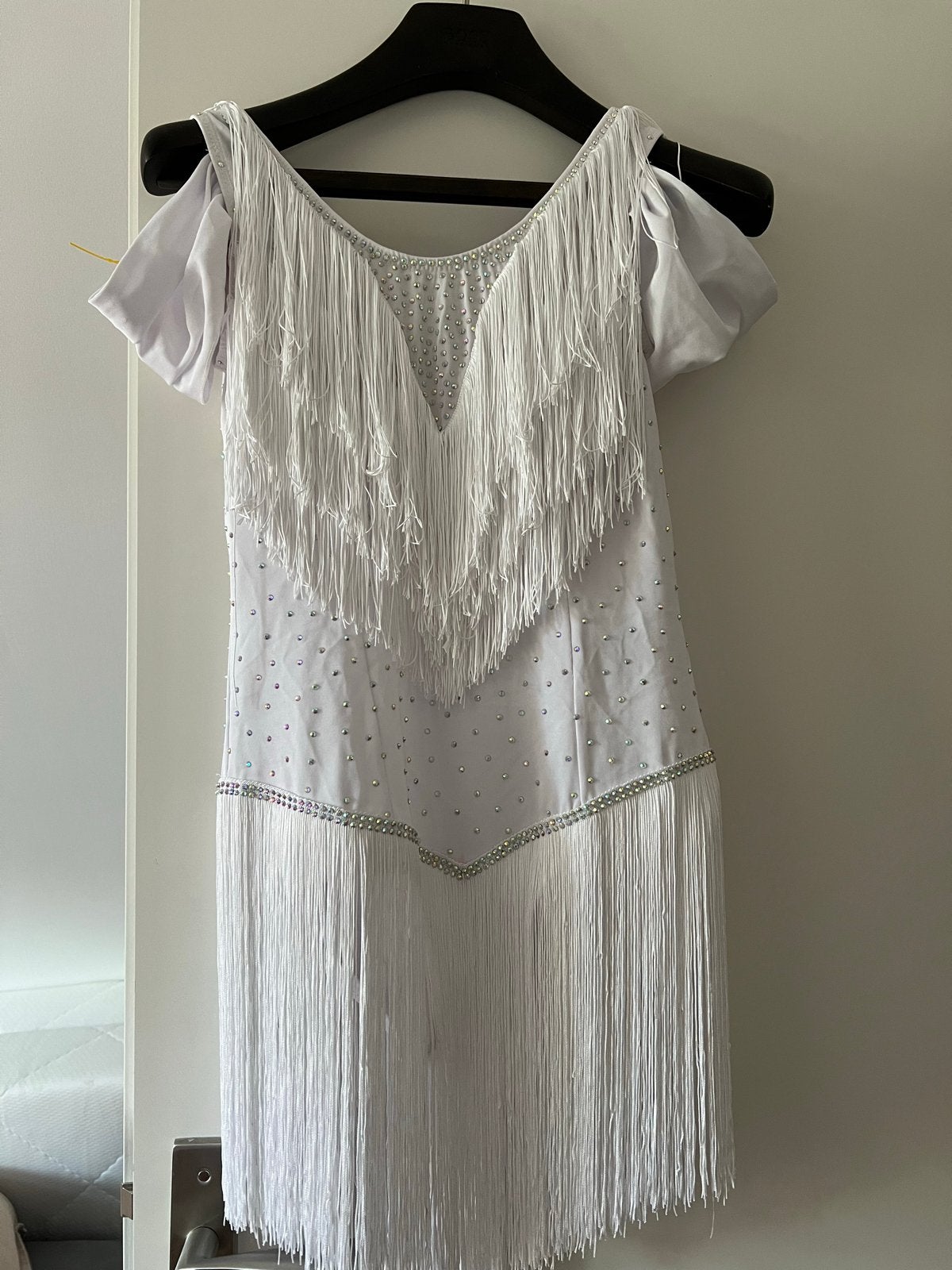 Witte Latin/Line Dance Jurk met Fringe en Strass (S/M), Kleding | Dames, Wit, Nieuw, Ophalen of Verzenden, Maat 36 (S)