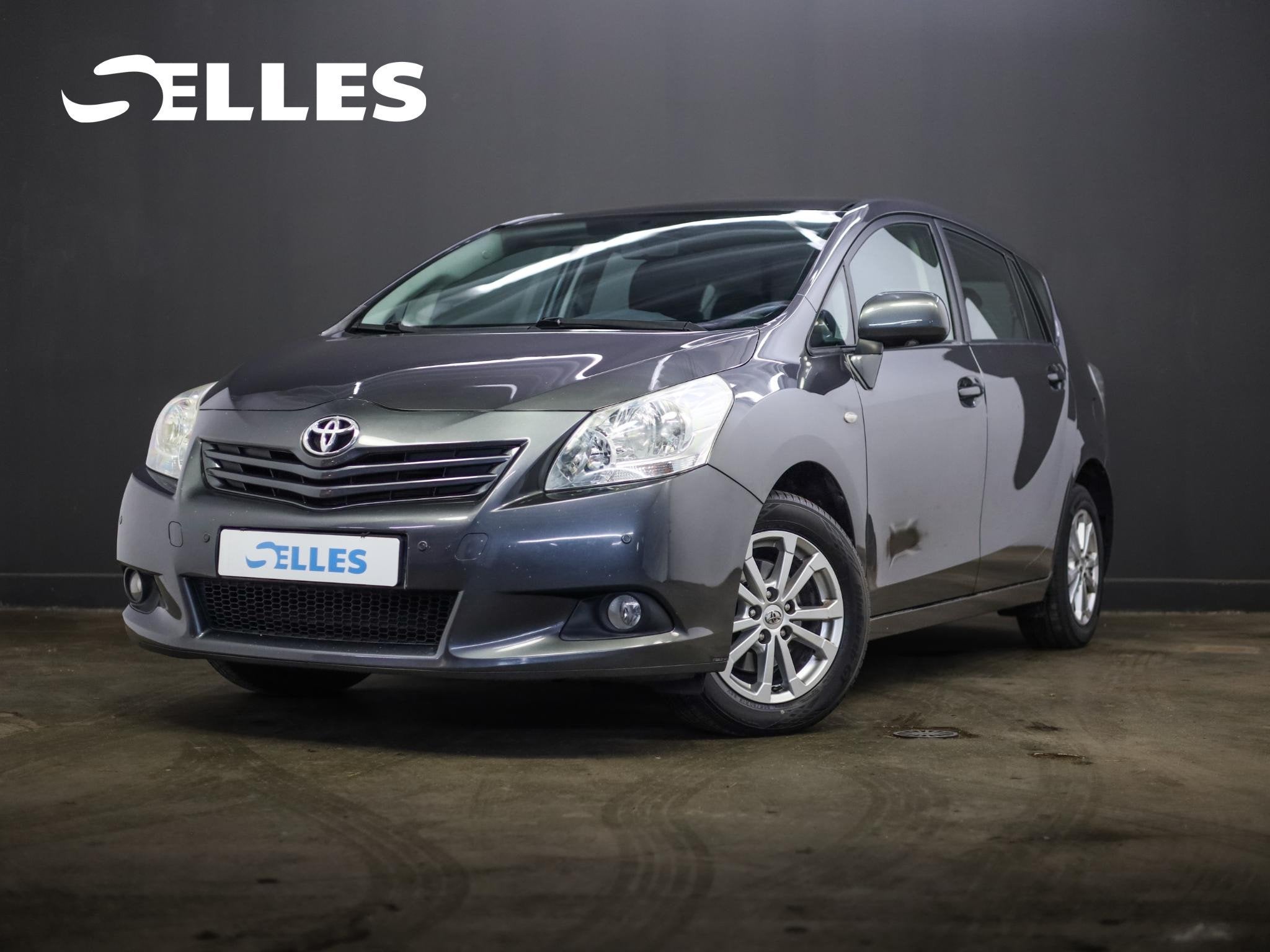Toyota Verso 1.8 VVT-i Business 7persoons Nieuwe APK | Trekh, Auto's, Gebruikt, 4 cilinders, 7 stoelen, 14 km/l
