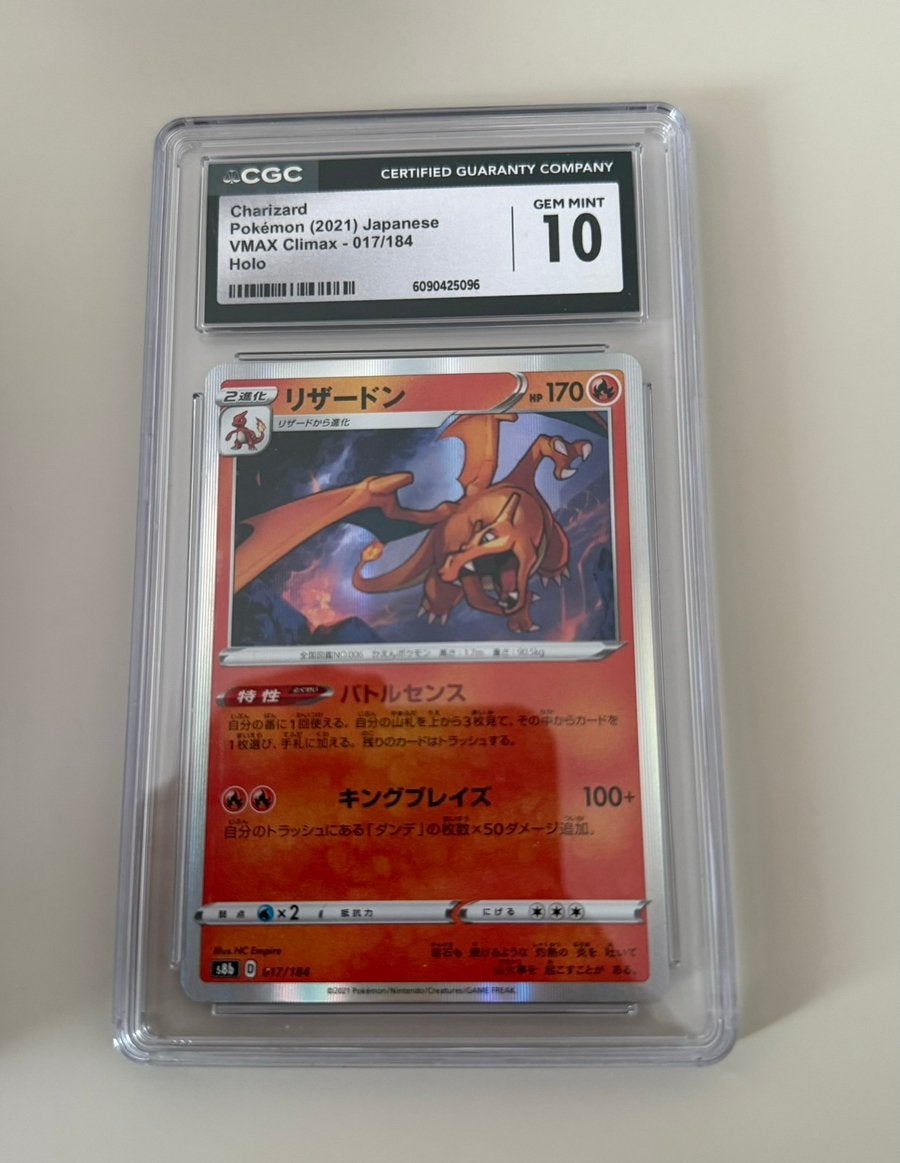 Charizard #17 (JP) - Vmax Climax - CGC 10, Hobby en Vrije tijd, Ophalen of Verzenden, Nieuw, Losse kaart, Foil