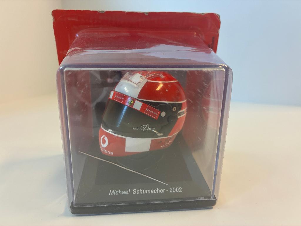 79756: Helm - F1 - Michael Schumacher - 2002 - Spark 1:5, Werkstraße 1, 90765 Fürth, Germany, Overige typen, Nieuw, Spark Germany