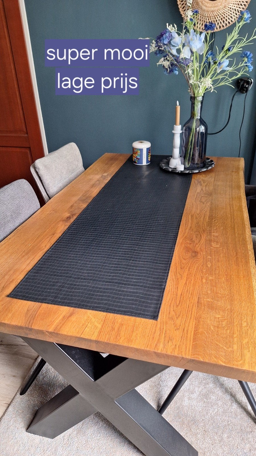 Robuuste boomstam eettafel met X-poten - Eikenhout en Metaal, Ophalen, Industrieel, Modern, 50 tot 100 cm, Zo goed als nieuw