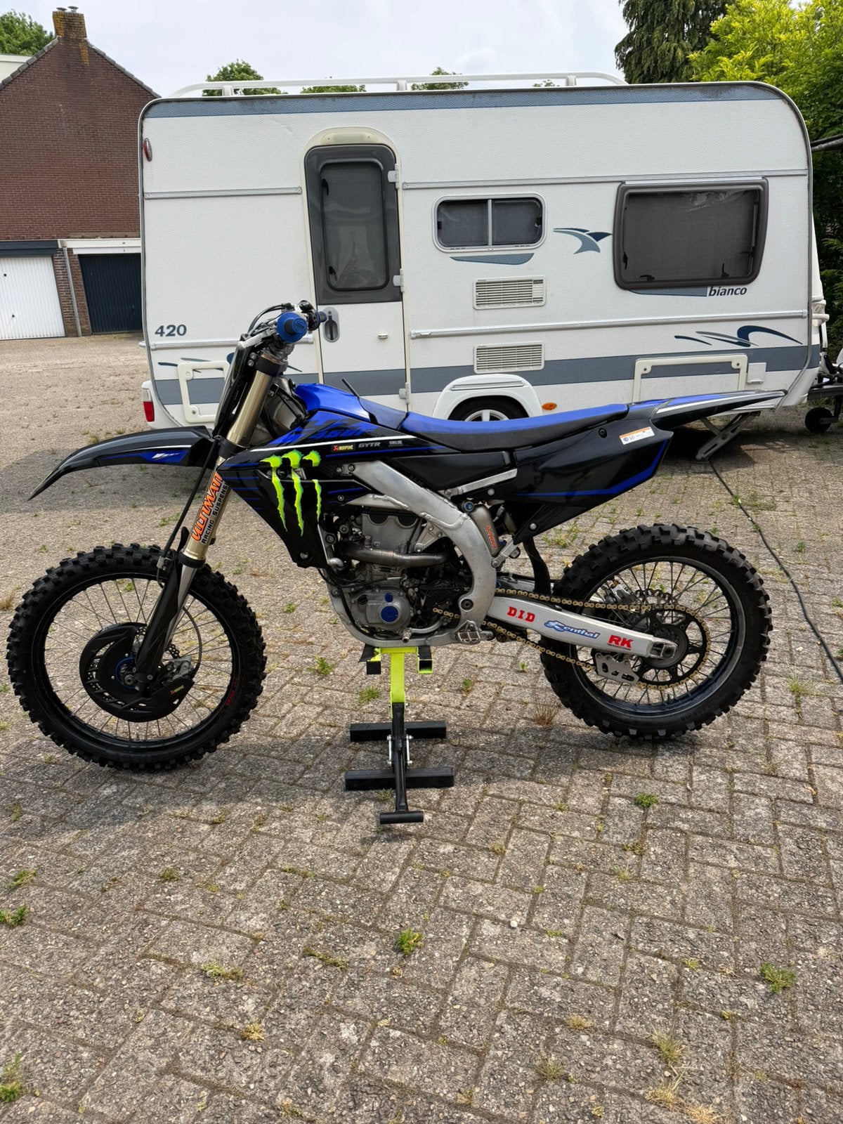 Yamaha yz450f 2021 Akrapovic, Fietsen en Brommers, Brommers | Crossbrommers, Zo goed als nieuw, Yamaha, Ophalen
