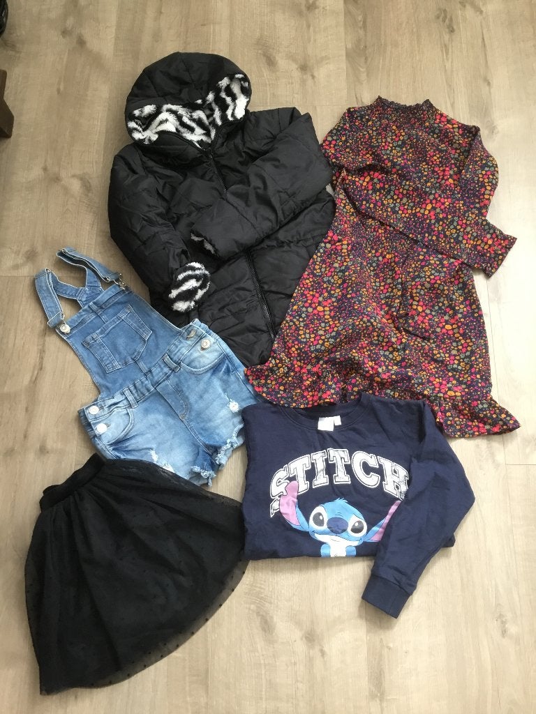 Kledingpakket, Ophalen, Zo goed als nieuw, Maat 146