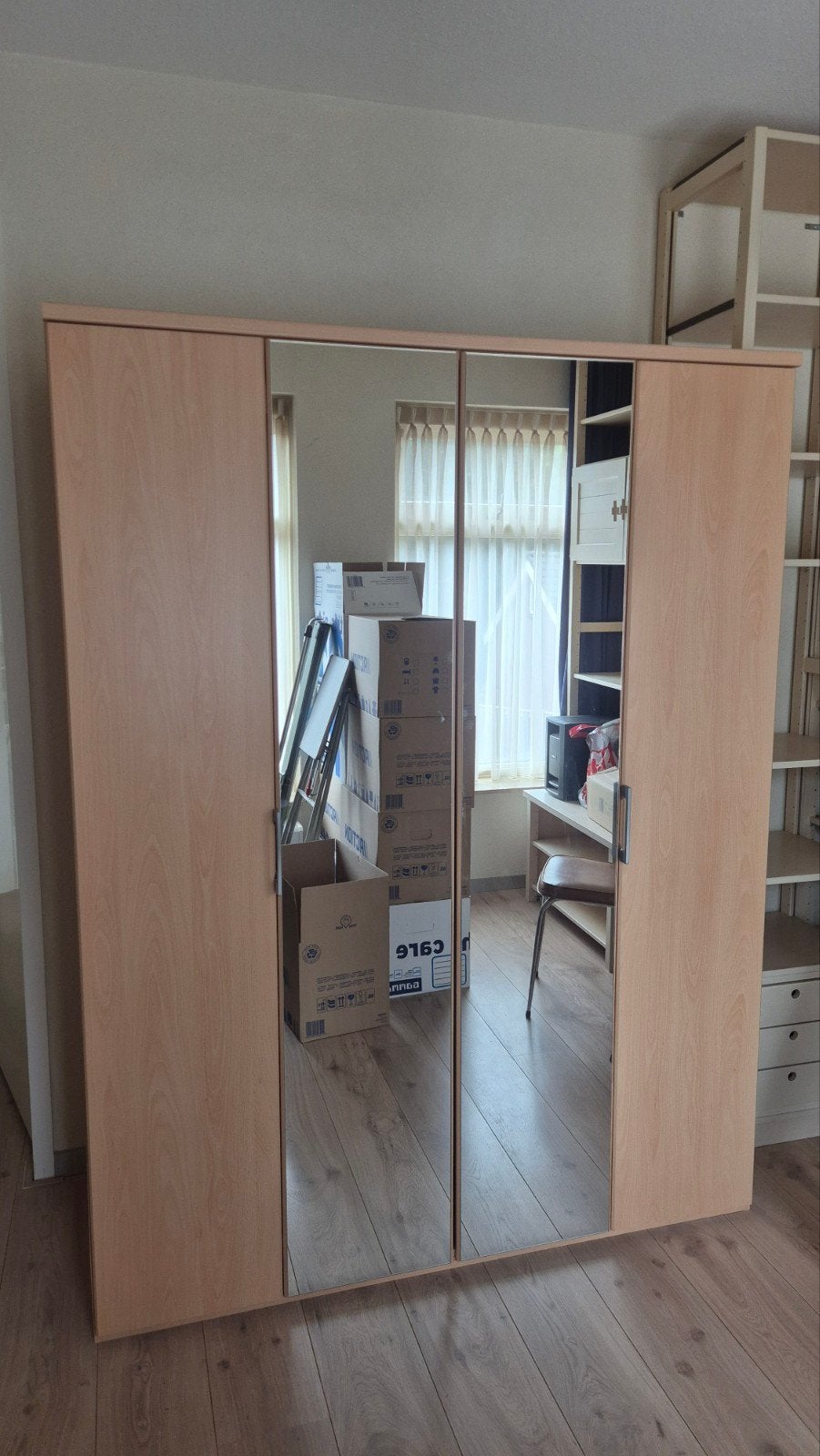 Kledingkast met spiegeldeuren en veel opbergruimte, Ophalen, Met deur(en), Gebruikt, Modern, functioneel