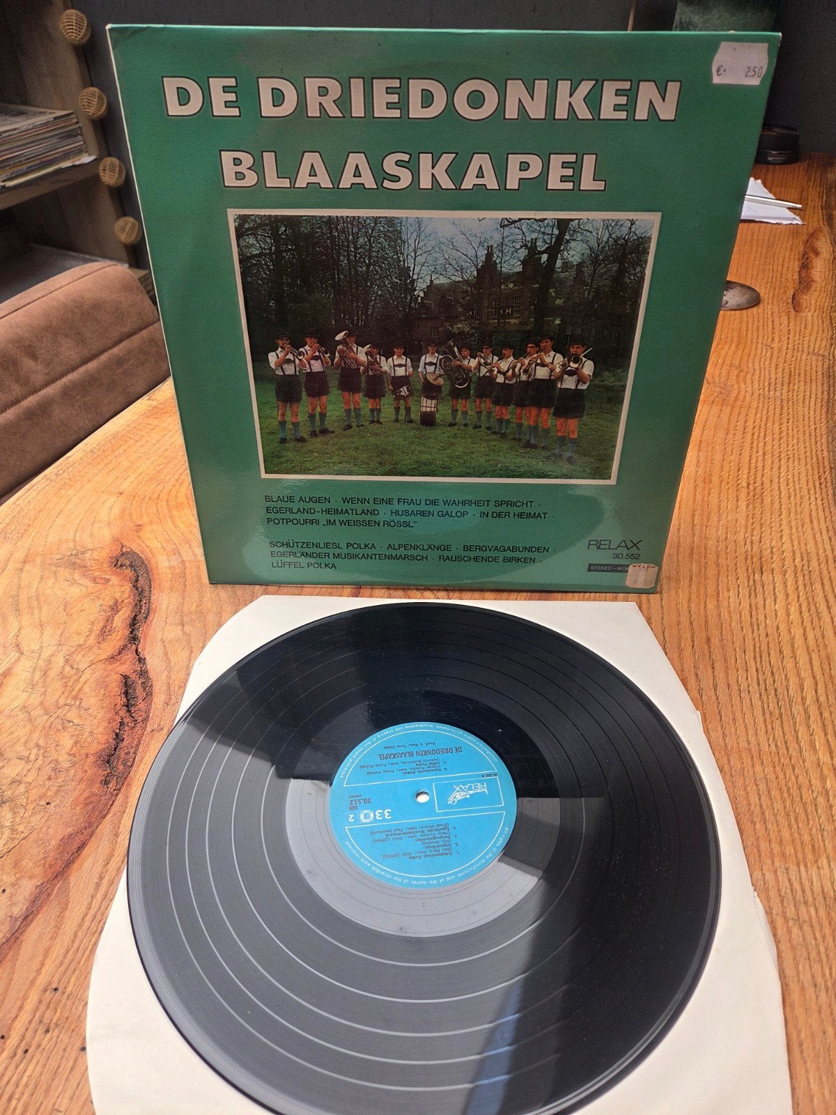 De Driedonken Blaaskapel - Uit Den Dungen LP, LP, Gebruikt, Ophalen of Verzenden, 12 inch