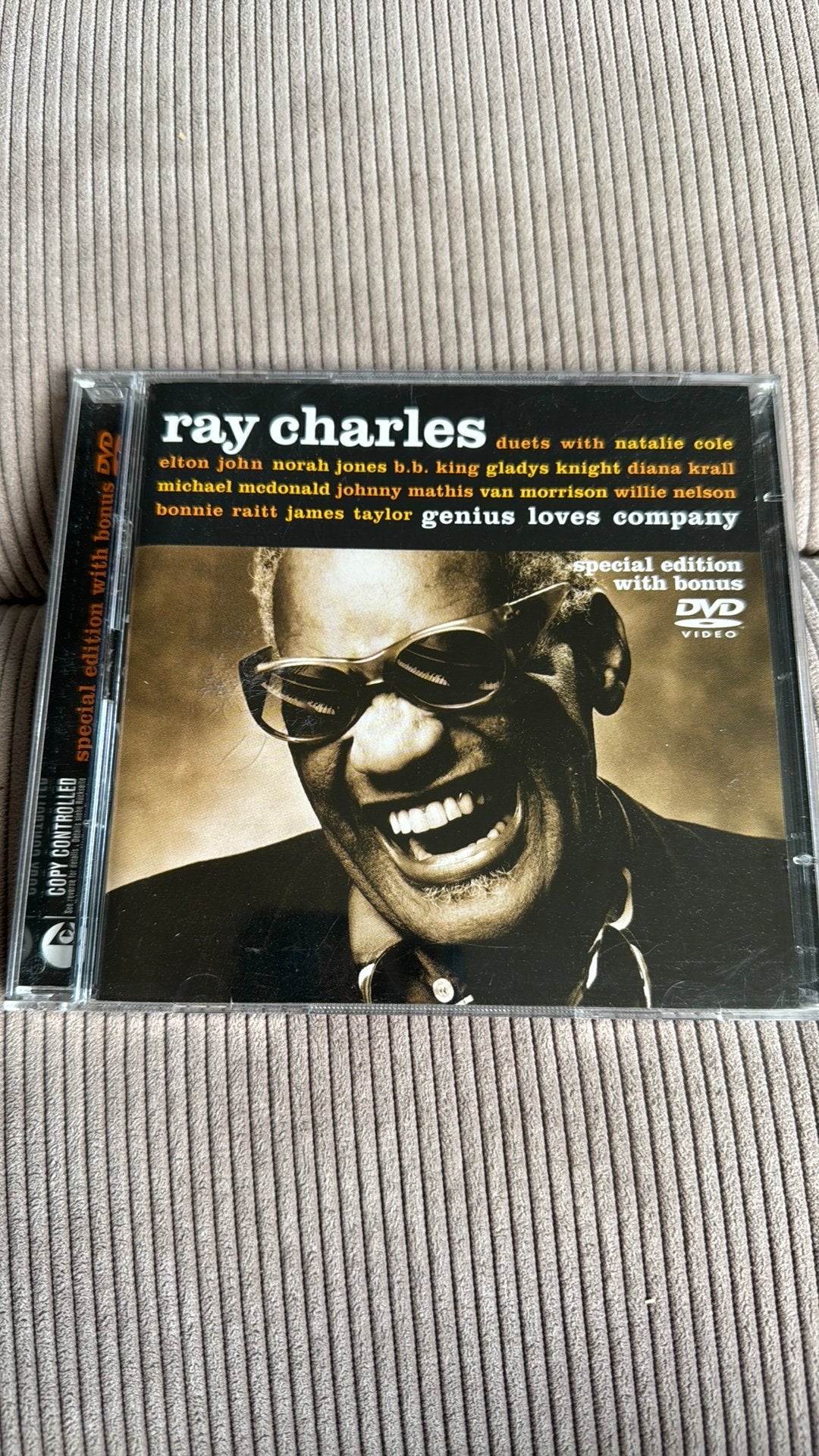 Ray  Charles - Genius loves company Special edition +bonus, Ophalen of Verzenden, Zo goed als nieuw