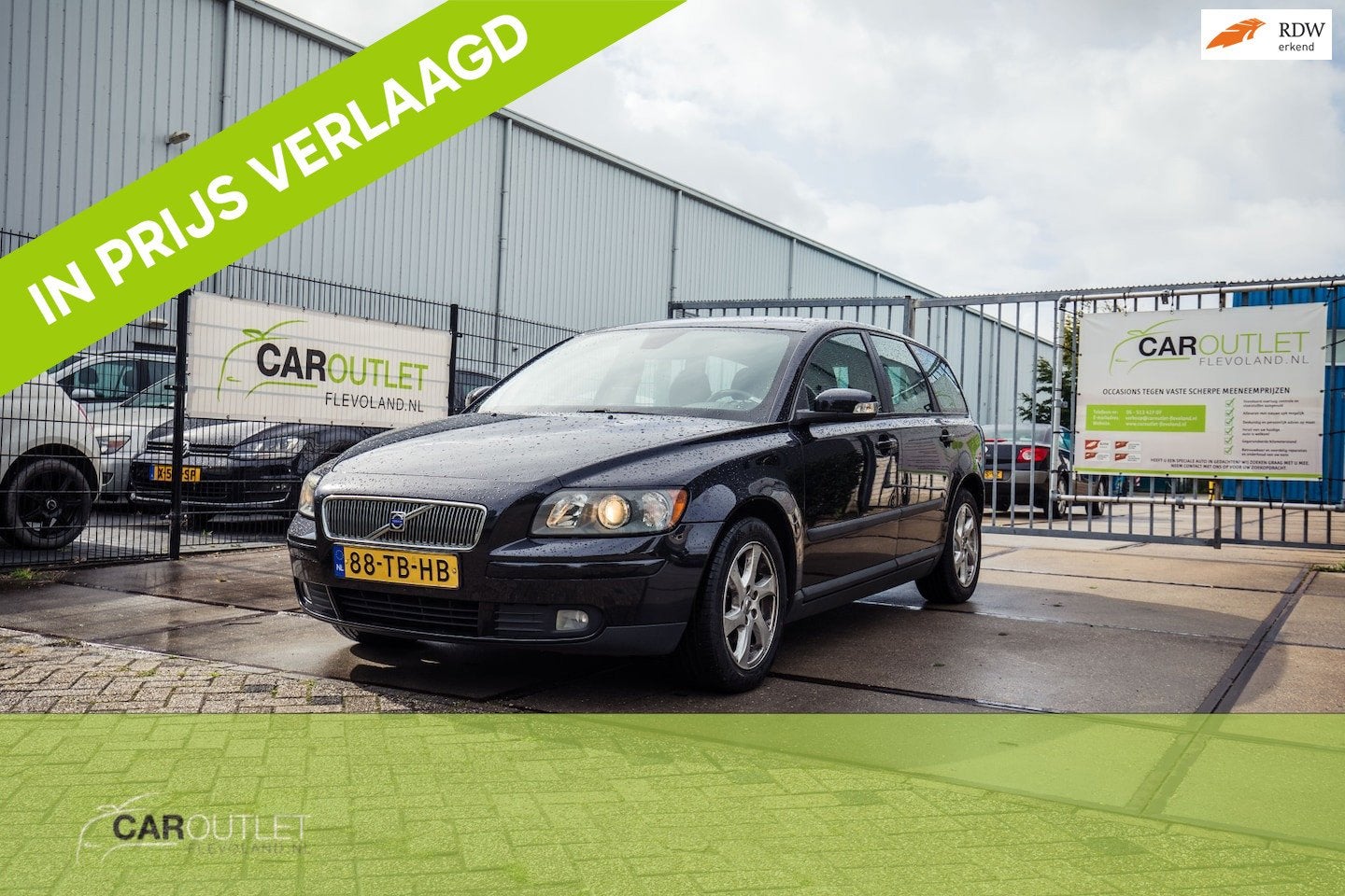 Volvo V50 1.8 Edition I NIEUWE APK Zeer goede met ijskoude a, Auto's, Voorwielaandrijving, 125 pk, 4 cilinders, Zwart