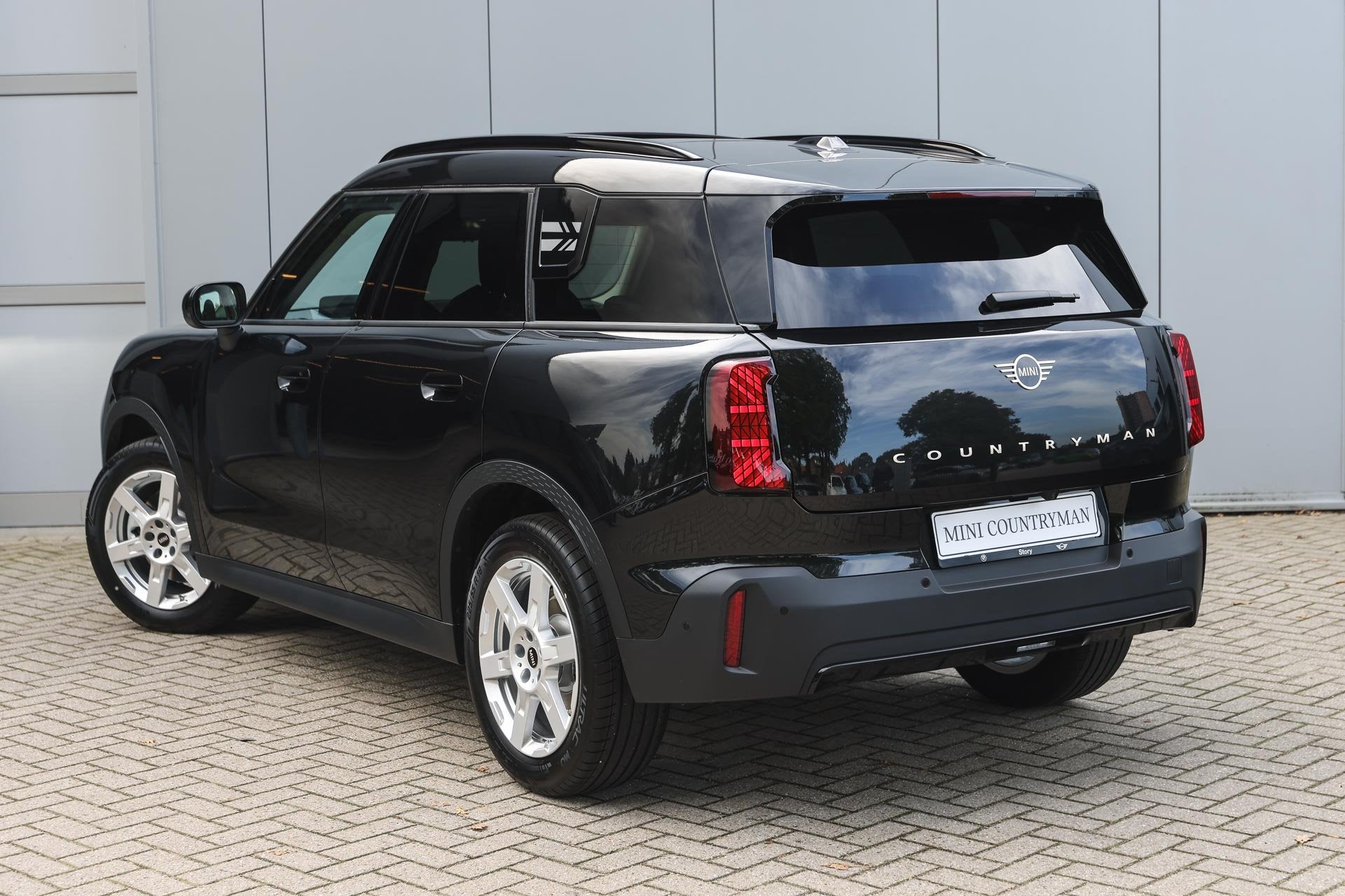 MINI Countryman C Automaat / Classic / Pakket M Plus / 18" A, Auto's, Dealer onderhouden, Stof, Met garantie (alle), Stoelverwarming