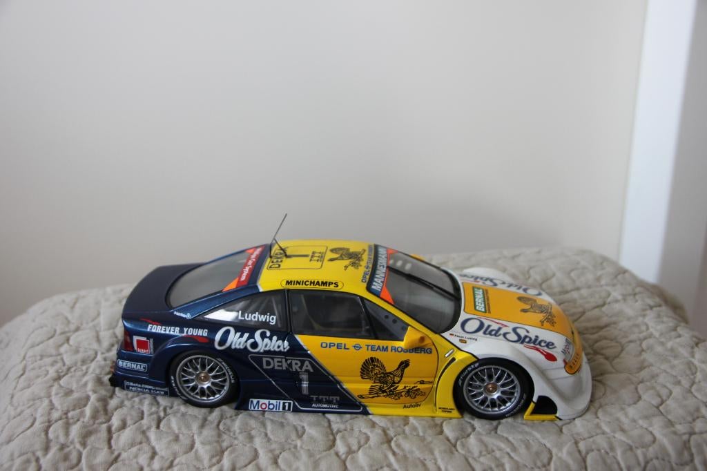Opel Calibra 1:18 V6 4x4 Team Rosberg, Hobby en Vrije tijd, Modelauto's | 1:18, Ophalen of Verzenden, Zo goed als nieuw, Auto