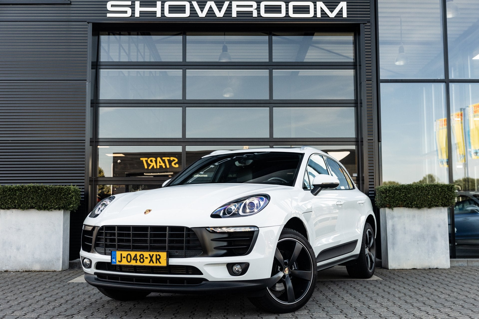 Porsche Macan 2.0, 252 PK, Pano, 18-wegs Sportstoelen, Lucht, Auto's, Porsche, Automaat, Gebruikt, 4 cilinders, Wit