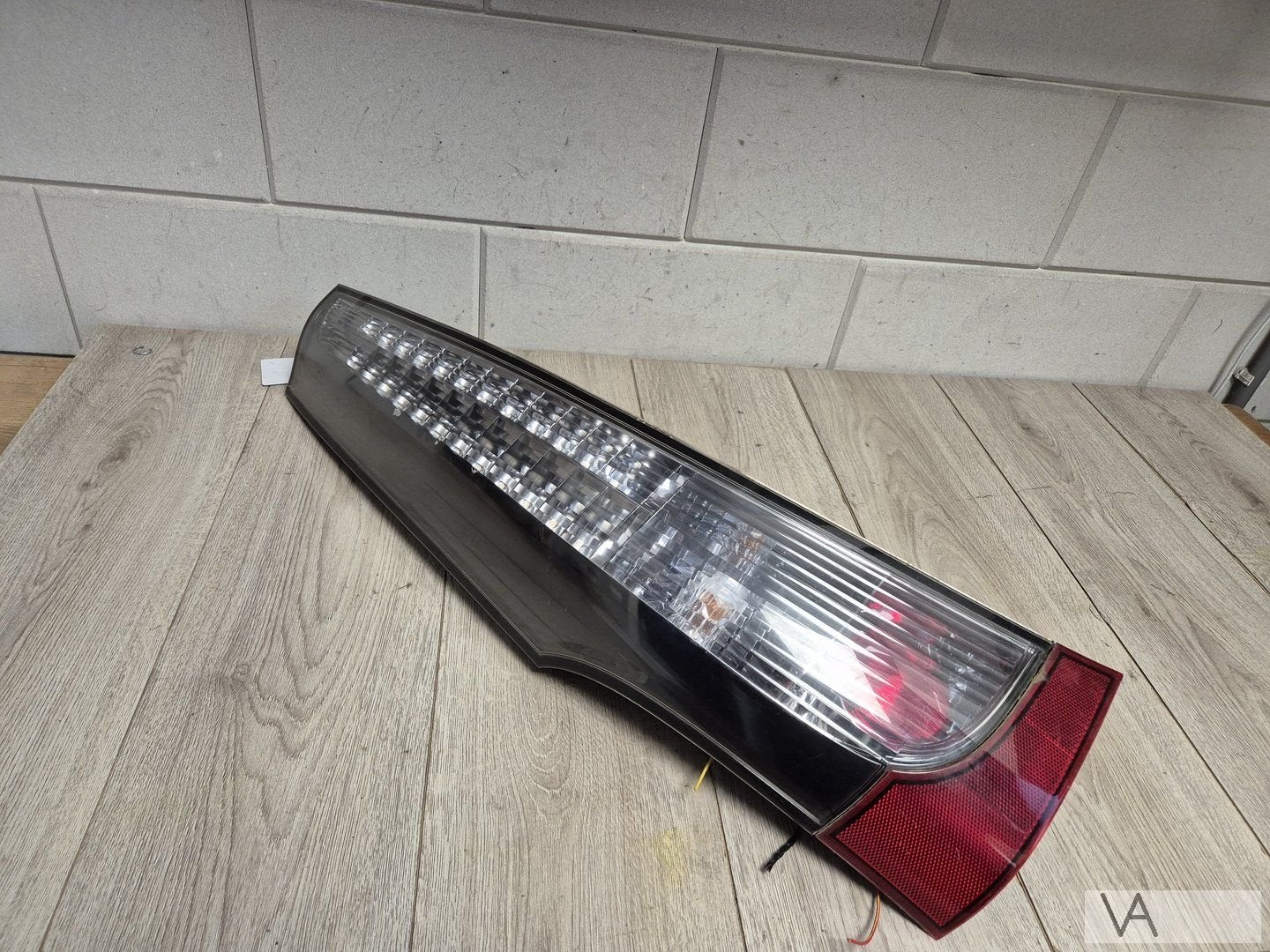 Mitsubishi Grandis 2004 - 2010 achterlicht links schadevrij, Auto-onderdelen, Verlichting, Gebruikt, -, -, Ophalen of Verzenden
