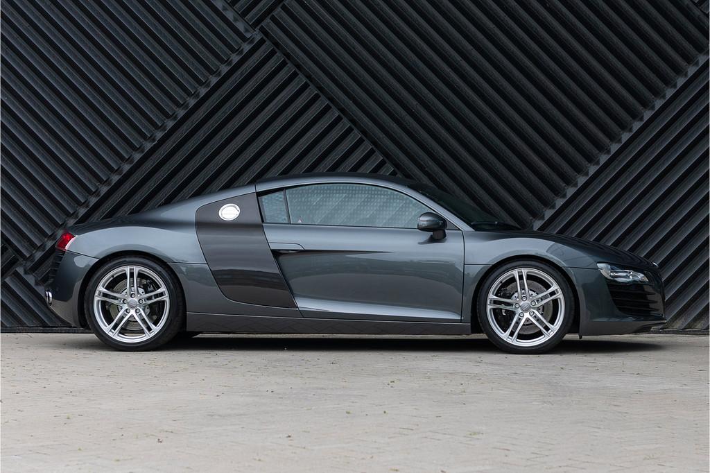 Audi R8 4.2 V8 FSI Carbon Navi B&O LED PDC CruiseContr., Automaat, 12 maanden, Gebruikt, Leder
