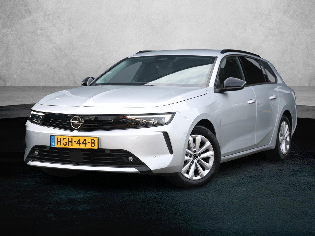 Opel Astra Sports Tourer 1.2 110pk Business Edition Camera |, Auto's, Dealer onderhouden, Gebruikt, 1199 cc, Automatische klimaatregeling