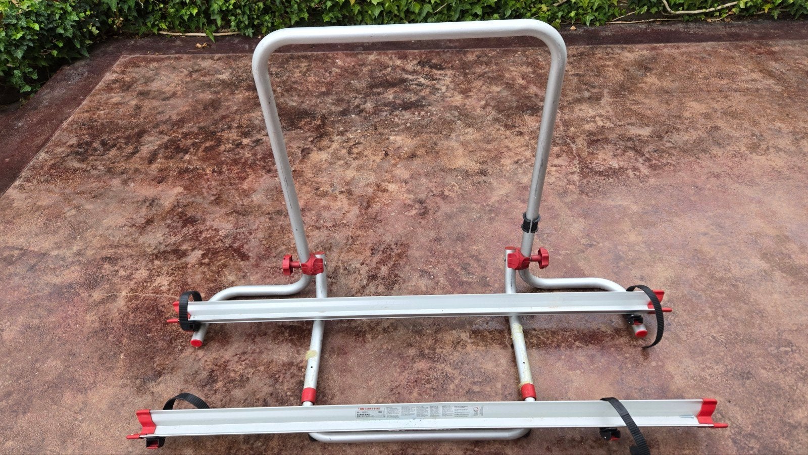 fietsrek voor camper, Ophalen, Zo goed als nieuw