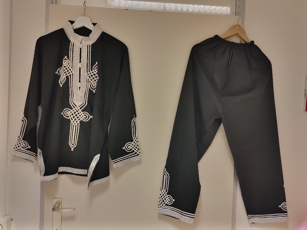 Te koop NIEUWE Marokkaanse / Arabische setje maat S, Ophalen of Verzenden, Nieuw