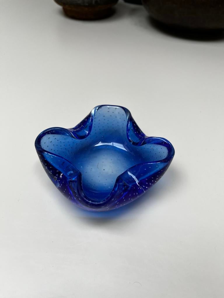 Vintage Murano Glas Asbak Blauw met Bubbeltjes, Ophalen
