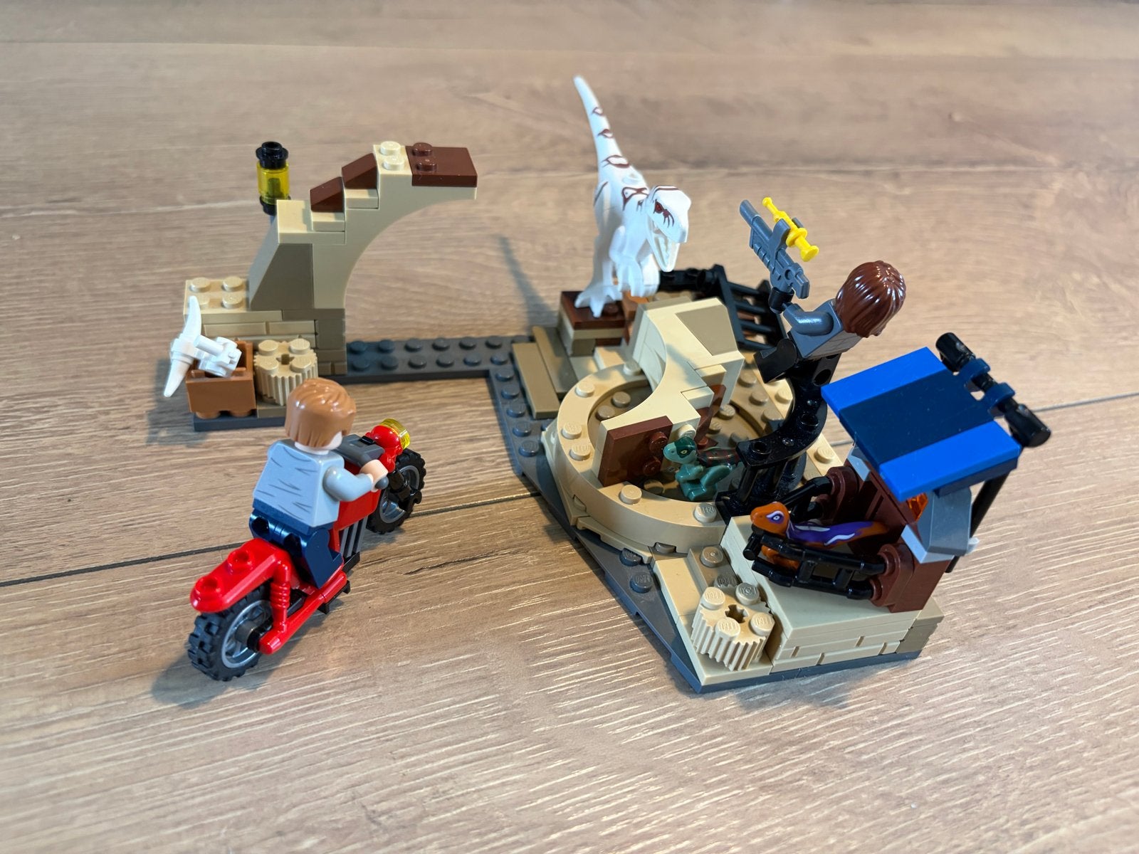 LEGO Jurassic World 76945 compleet, Ophalen, Zo goed als nieuw