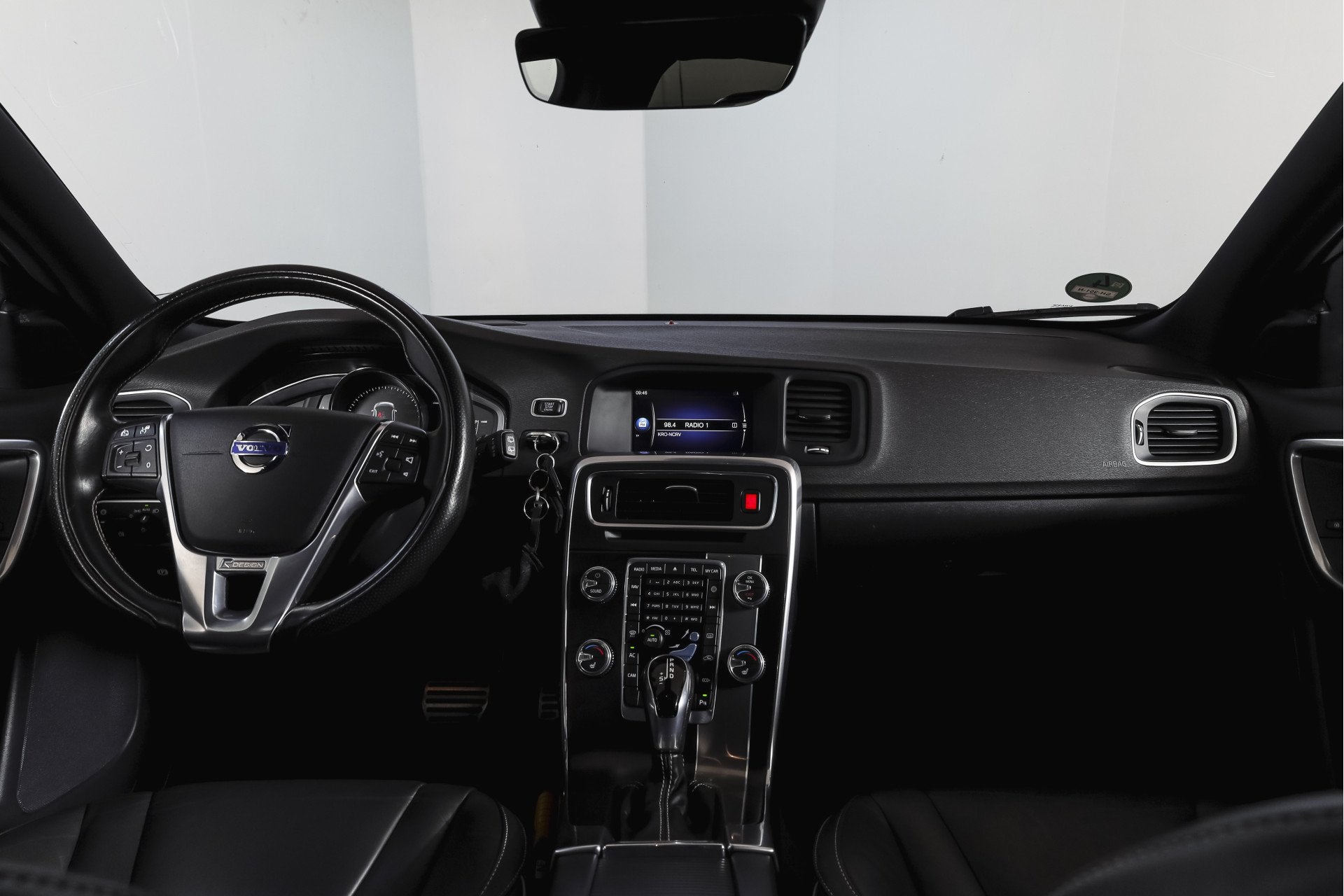 Volvo V60 2.0 T4 190 PK Business Sport - Automaat Org NL. |, Gebruikt, Euro 6, 1969 cc, Blauw