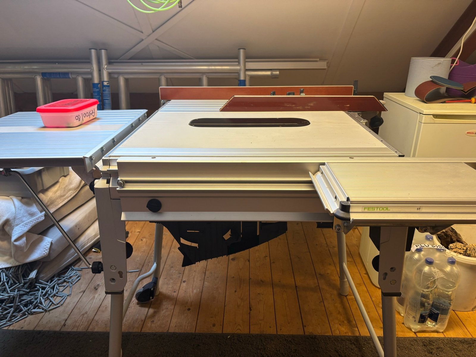 Festool Zaagtafel - Zo goed als nieuw met extra zaagblad, Doe-het-zelf en Verbouw, Gereedschap | Zaagmachines, Ophalen of Verzenden