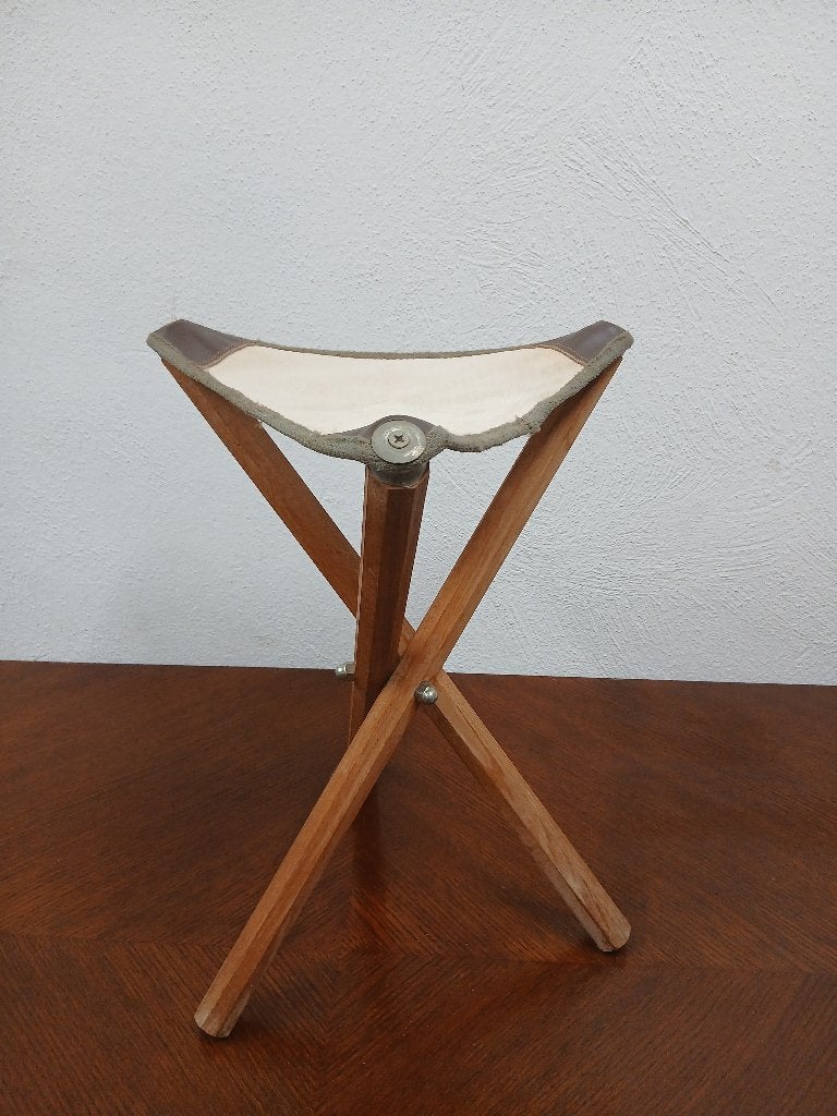 Vintage houten driepoot krukje – Opvouwbaar schilderskrukje, Ophalen of Verzenden, Gebruikt, Hout