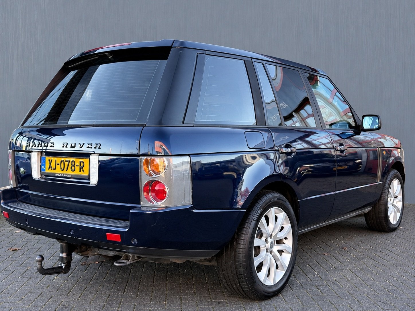 Land Rover Range Rover BWJ 2003 4.4 V8 286 PK Vogue AUTOMAAT, Auto's, Automaat, Xenon verlichting, Met garantie (alle), Blauw