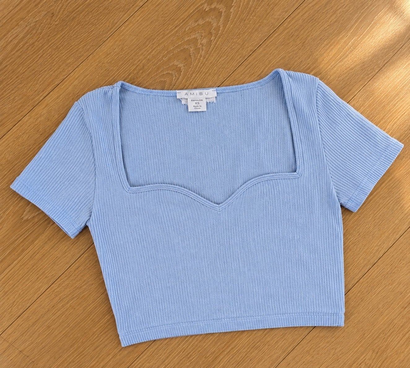 Amisu crop top met stretch, Blauw, Ophalen of Verzenden, Zo goed als nieuw, Korte mouw