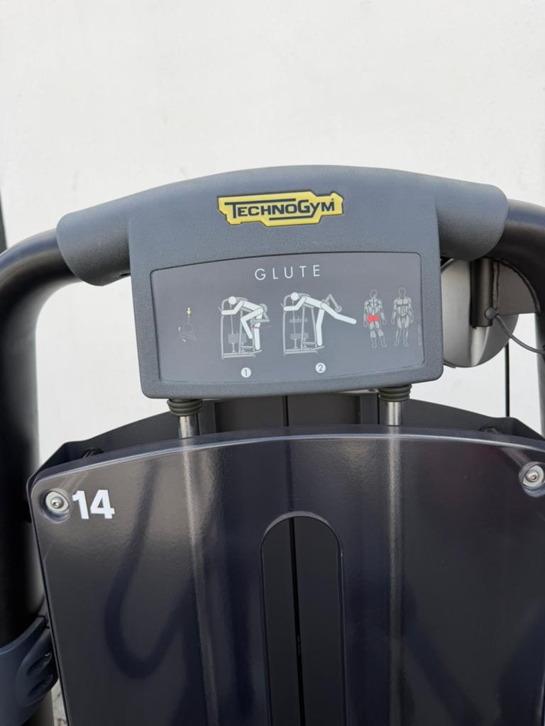 Technogym Selection Glute Black Line, Sport en Fitness, Fitnessmaterialen, Ophalen, Zo goed als nieuw, Overige typen