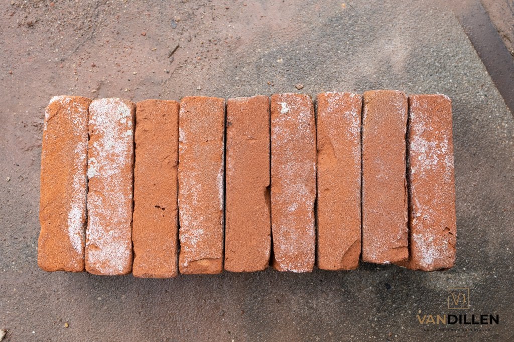 Oude oranje vormbak metselstenen gebikt 22 x 5.5 300M2