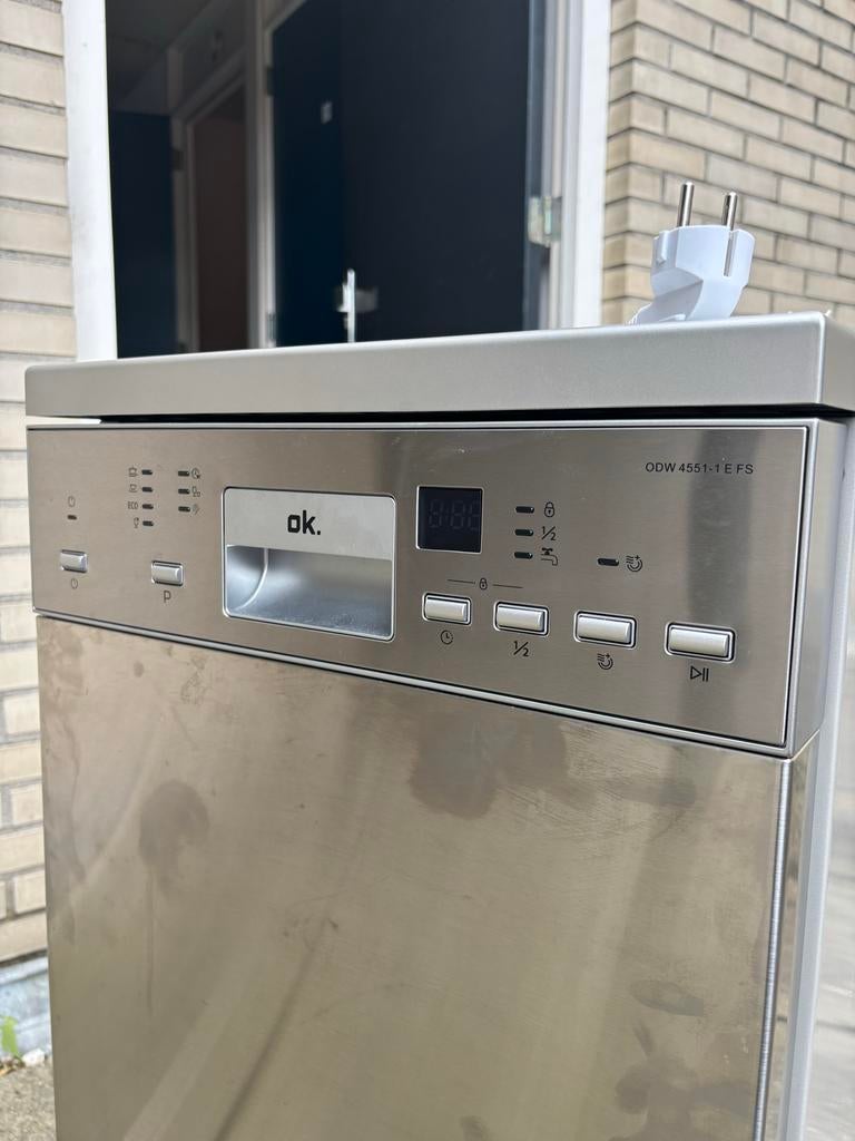 OK Vaatwasser - Vrijstaand, Zo goed als nieuw, Witgoed en Apparatuur, Vaatwasmachines, Ophalen, 60 cm of meer, Zo goed als nieuw