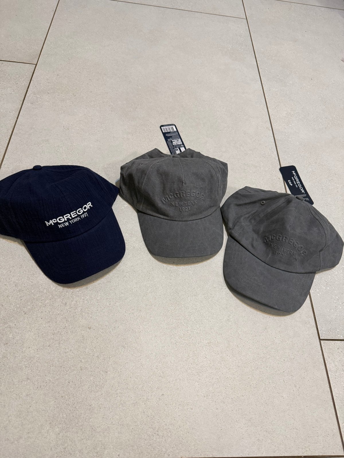 3 x McGregor New York 1921 pet - Nieuw met label, Kleding | Heren, Hoeden en Petten, Ophalen of Verzenden, Nieuw, One size fits all