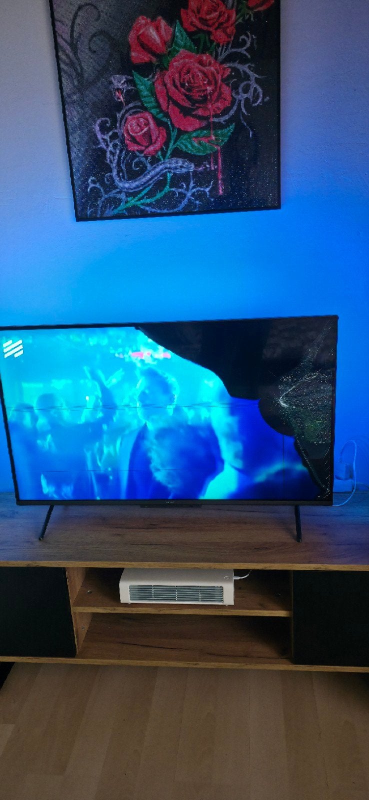 kapotte ambilight philips 43 inch tv, Ophalen, 25 tot 50 cm, Minder dan 100 cm