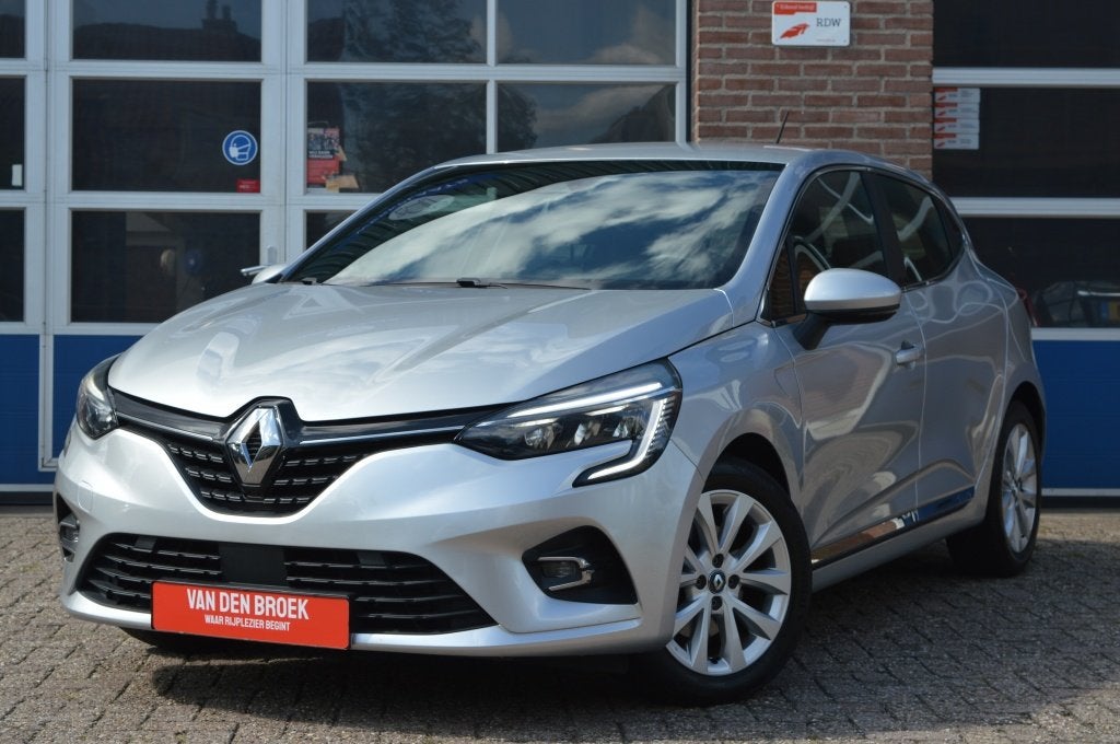 Renault Clio 1.6 E-TECH | HYBRID - AUT - NAVI (bj 2021), Automaat, Gebruikt, Euro 6, 4 cilinders