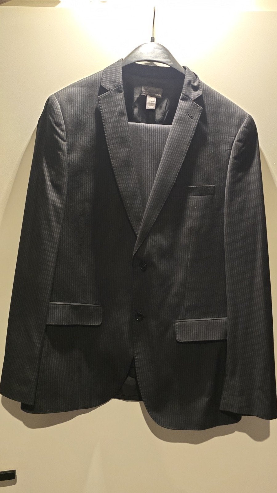 H&M Pak - Colbert en Pantalon - Maat 52/50 - Zwart streep, Maat 52/54 (L), Zwart, Ophalen of Verzenden, Zo goed als nieuw