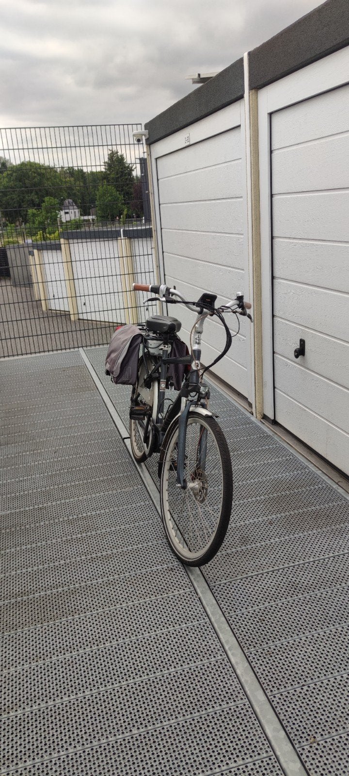 Amslod Hilston S uit 2018, Gebruikt, Versnellingen, Schijfrem, 53 tot 57 cm