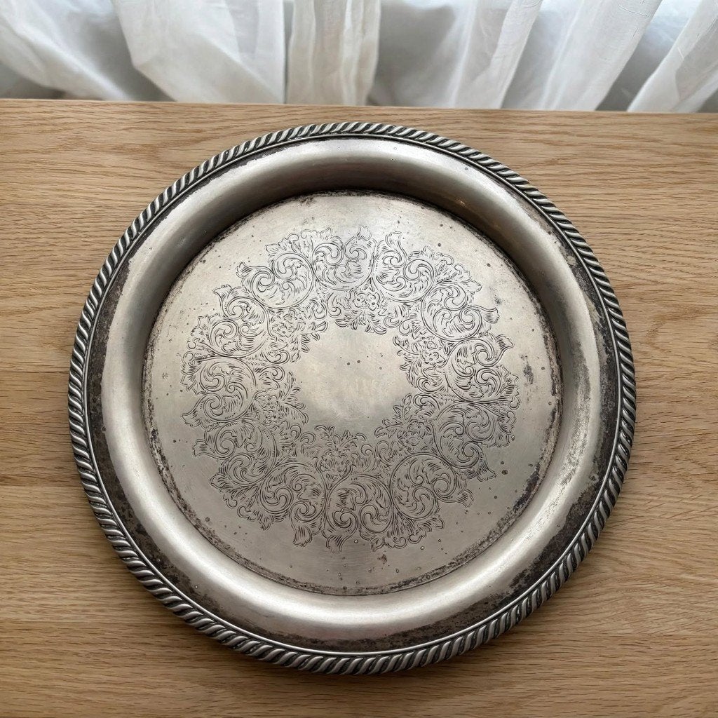 Vintage Verzilverd Dienblad 31cm met Voet -Barok - Koordrand, Gebruikt, Afgeronde hoeken, Rond, Ophalen of Verzenden