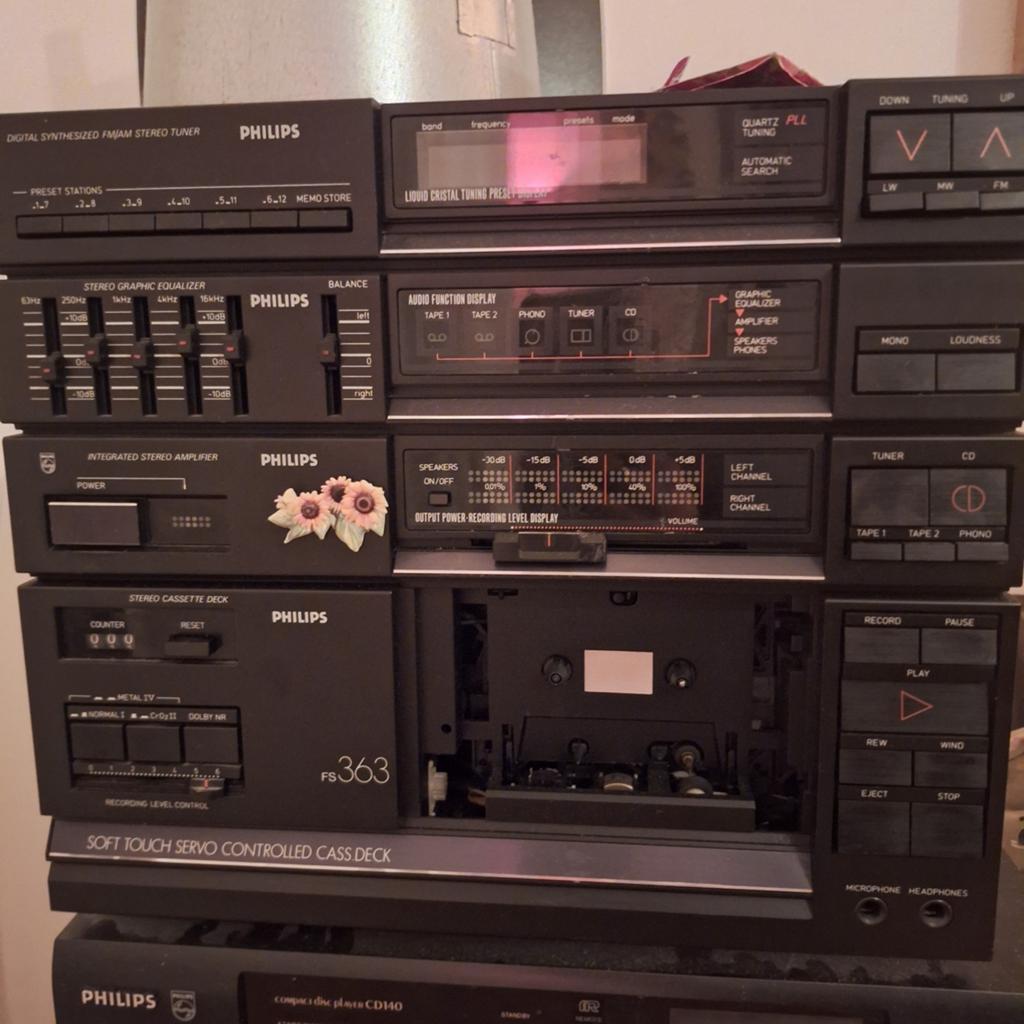 Philips stereo set met CD speler en 2 boxen, Ophalen, Philips, Gebruikt, Cassettedeck