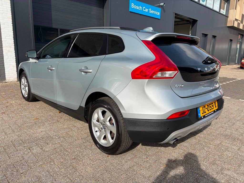 Volvo V40 Cross Country 1.5 T3 Momentum, Pano, Navi, PDC, Cr, Auto's, Leder en Stof, Origineel Nederlands, Bedrijf, 152 pk