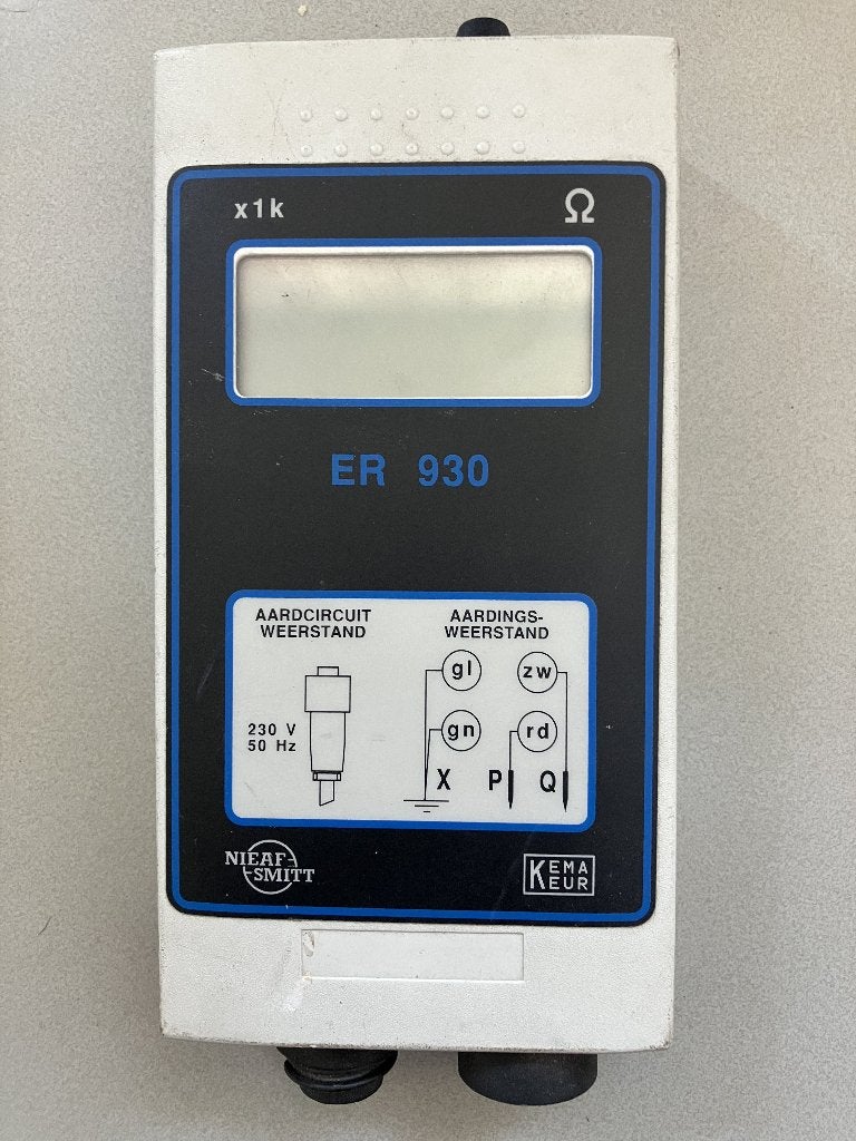 Nieaf ER 930 Aardingsweerstandmeter, Ophalen of Verzenden, Gebruikt, Elektriciteit