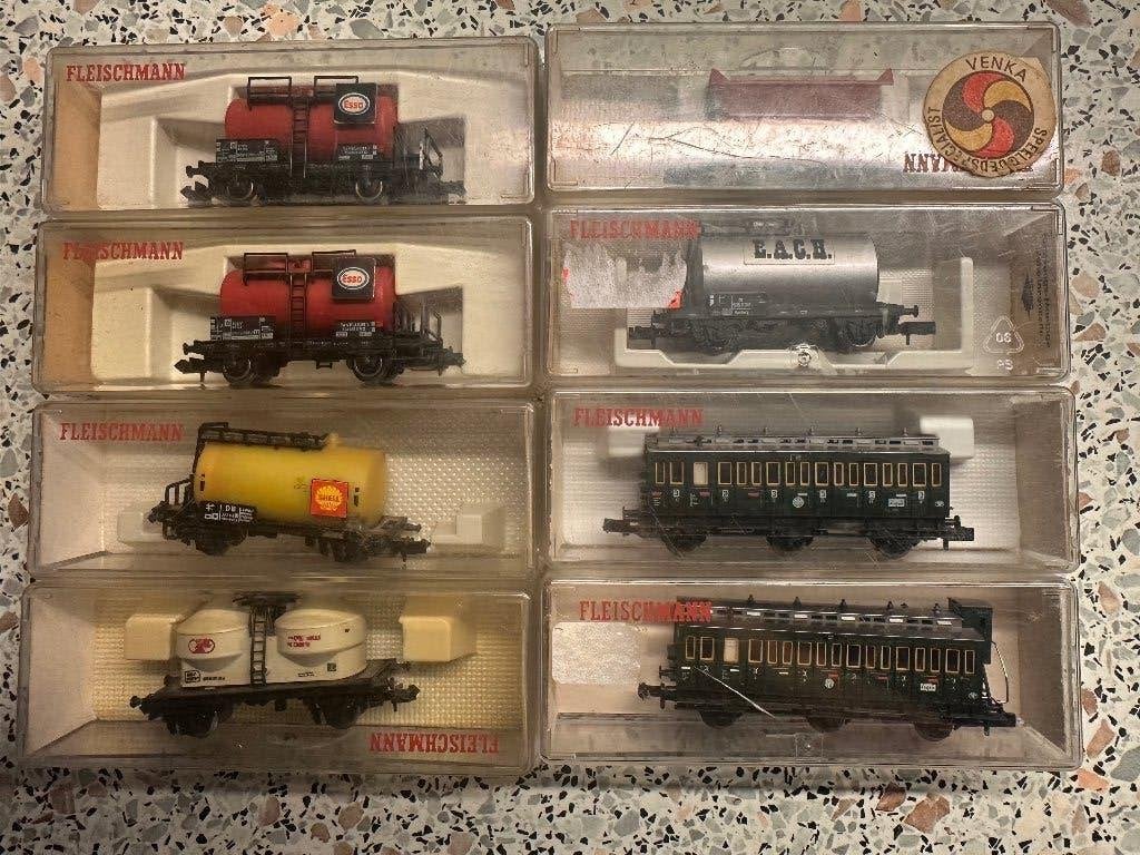 Lot van 8 wagons n spoor Fleischmann, Gebruikt, Gelijkstroom, Fleischmann, Wagon