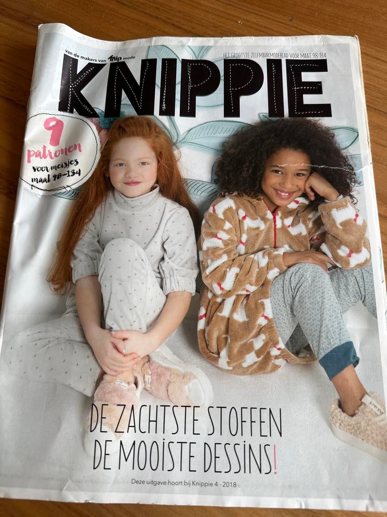 Knippie 4 - 2018: Patronen voor meisjes (maat 98-134), Kind, Knippie, Ophalen of Verzenden, Overige typen